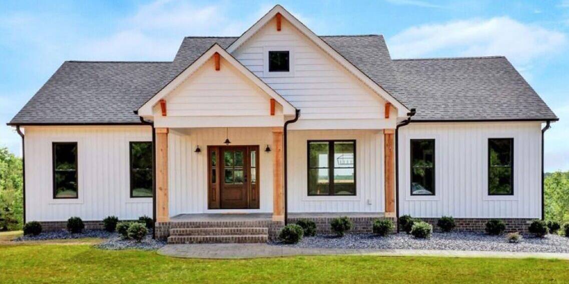 Blackstone, Farmville, Amelia, Buckingham, Dinwiddie, Fluvanna, Goochland, Louisa, Mecklenburg, Nottoway, Powhatan, New Homes, New Home Builder, New Construction, Build on Your Lot, Build a Home, Build my Home, Scottsville, South Hill,